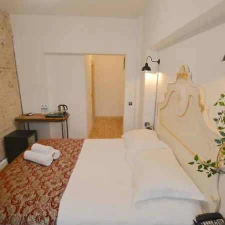 Pera Tunnel 2* Istambul