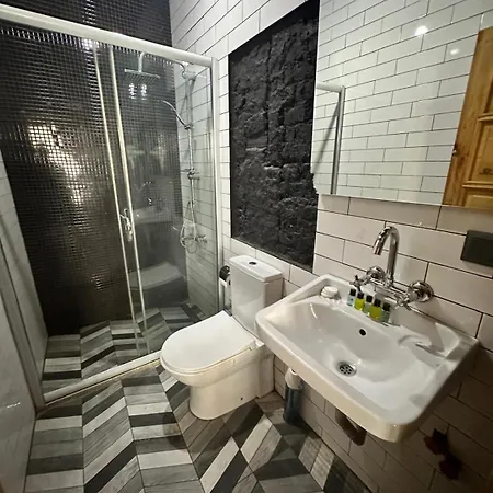 Pera Tunnel Hotel 2*